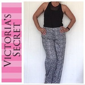 VICTORIAS  SECRET LEOPARD PAJAMA PANTS MEDIUM
